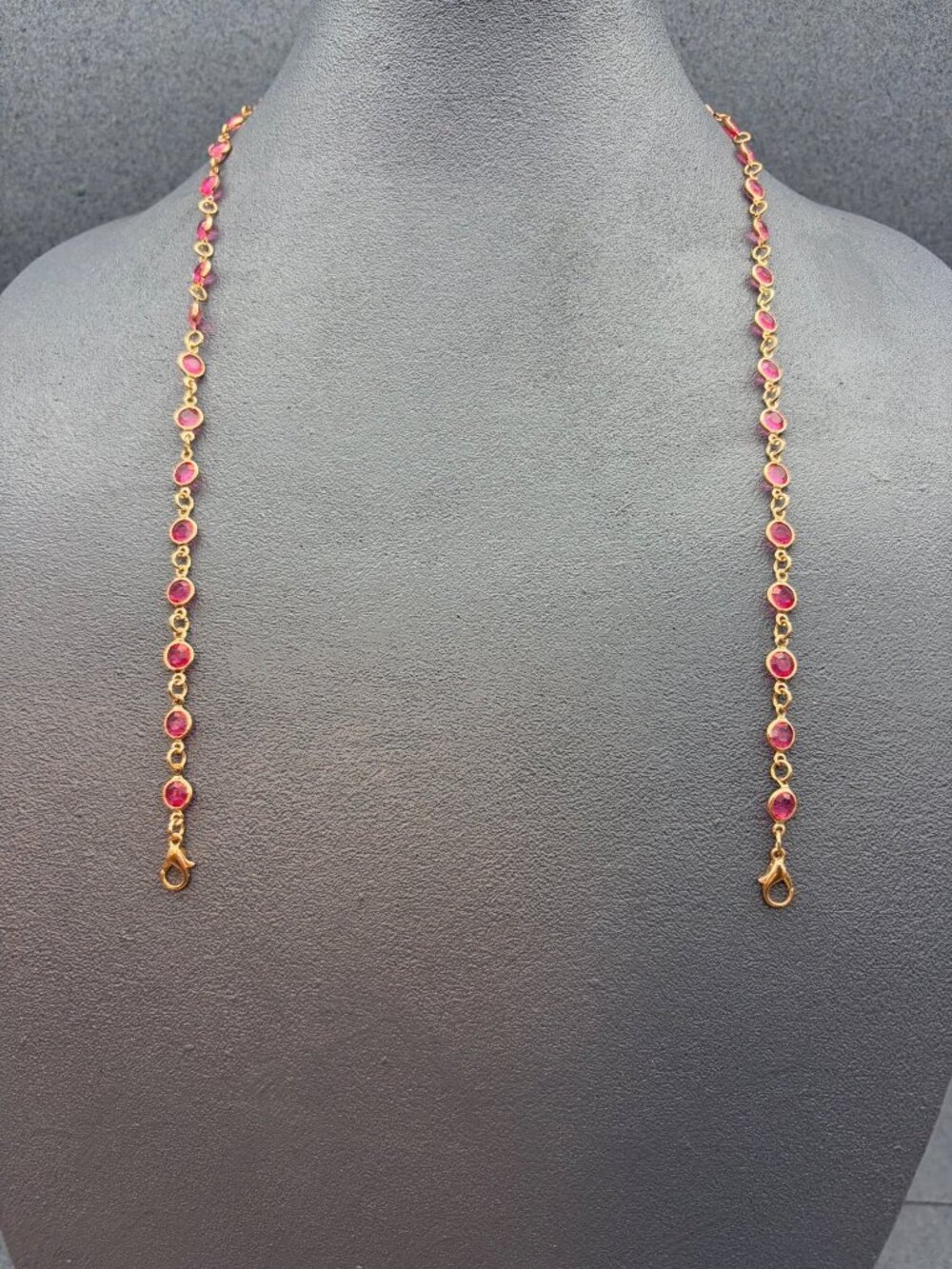 Glasses Holder Or Necklace 24 In Gold Chain Pink Rhinestone Faceted Bezel Set
